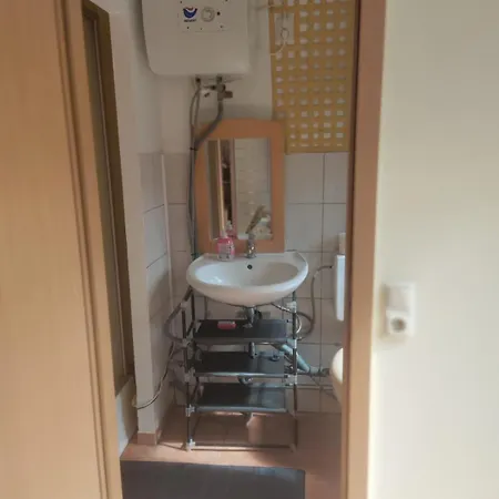 Helle Direkt In Zentrum Schwerin